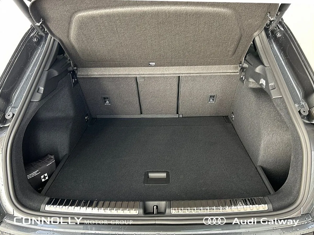 Audi Q3 SUV, Diesel, 2027, Grey