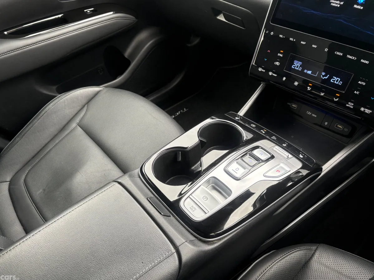 Hyundai Tucson SUV, Petrol Hybrid, 2021, Blue