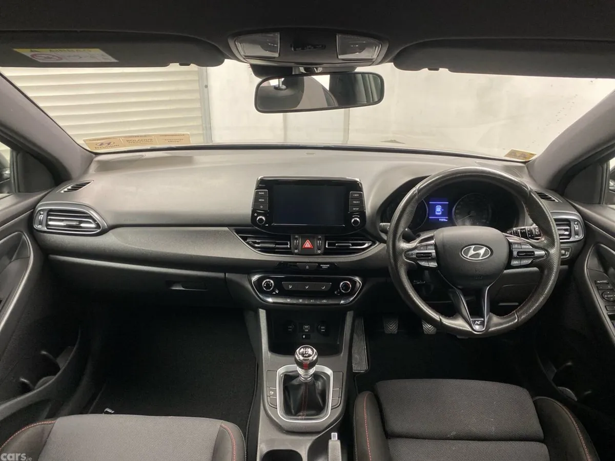 Hyundai i30 Hatchback, Petrol, 2022, Brown