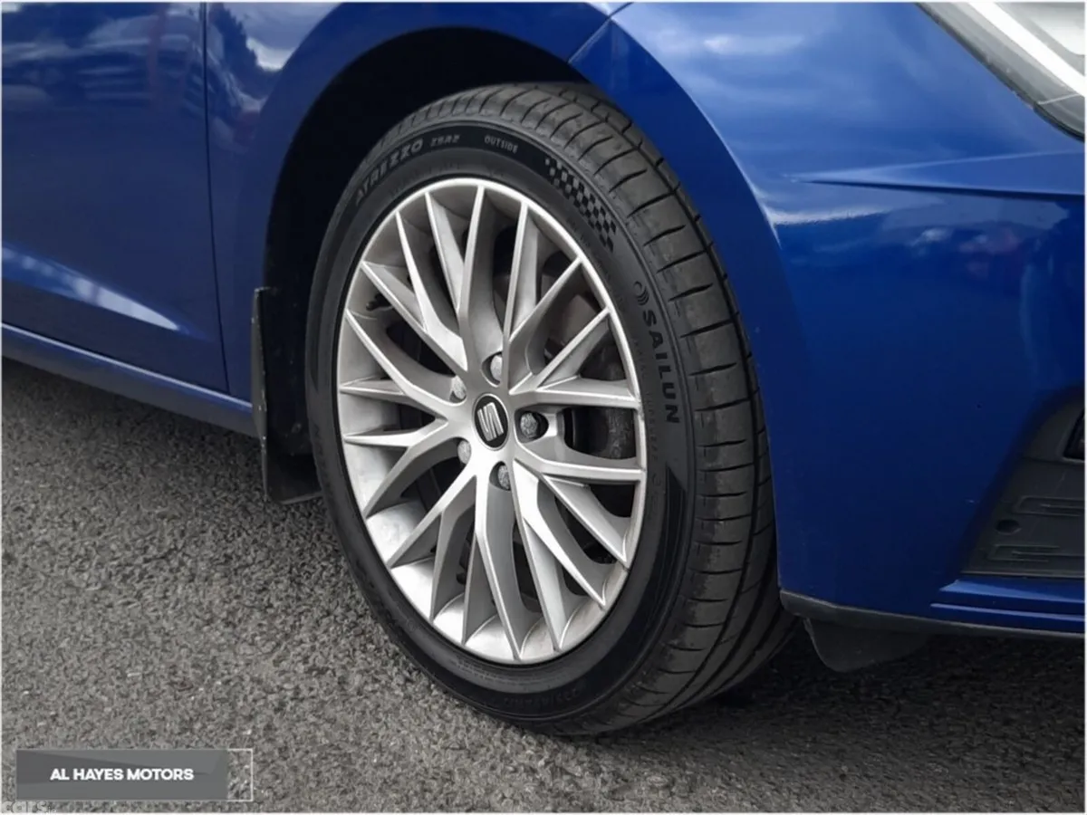 SEAT Leon Hatchback, Diesel, 2019, Blue