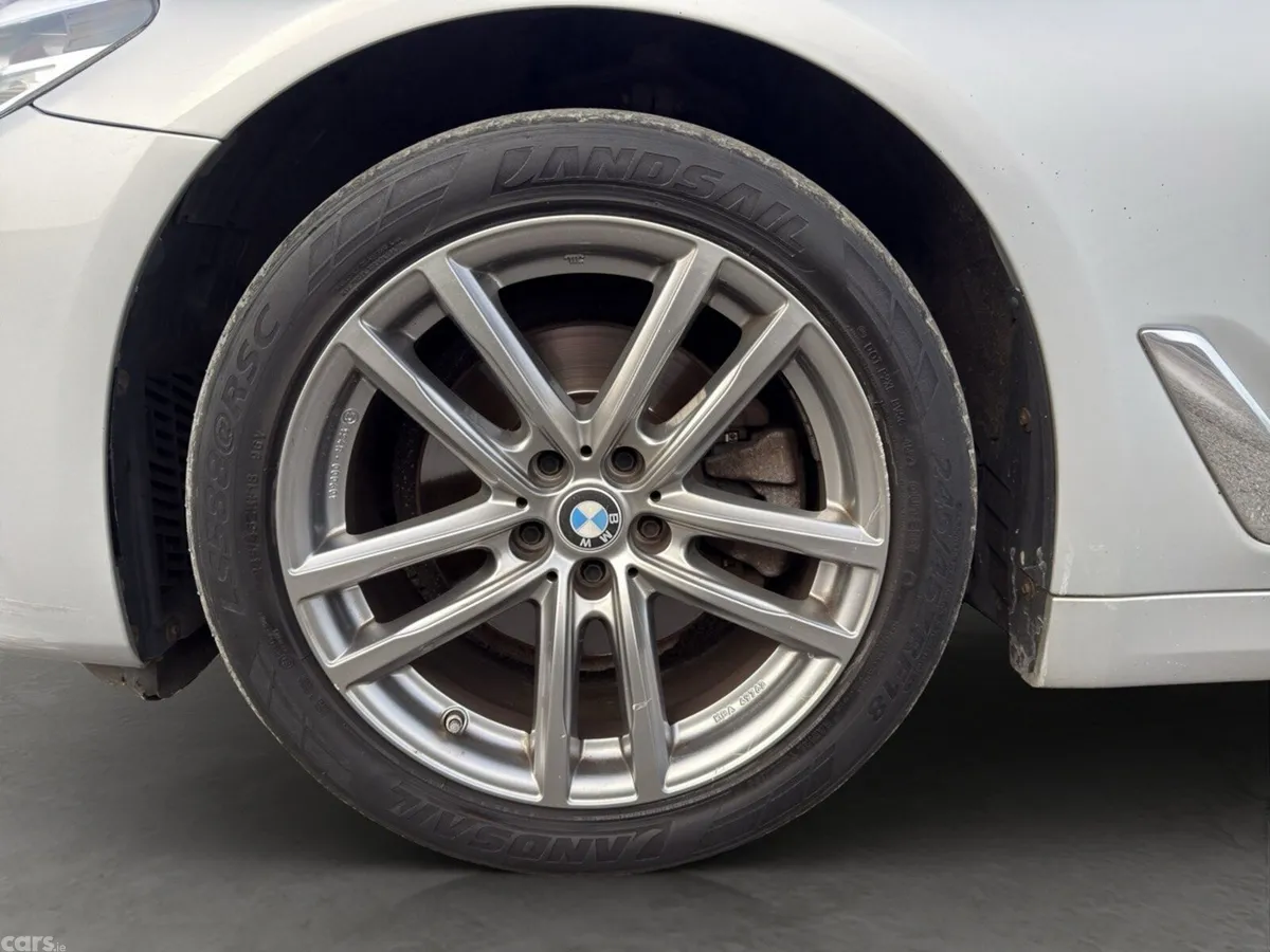 BMW 5-Series Saloon, Diesel, 2018, Grey