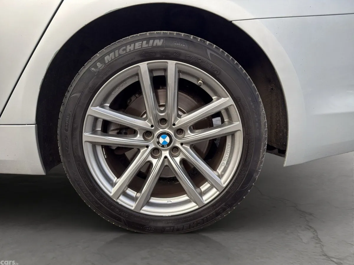 BMW 5-Series Saloon, Diesel, 2018, Grey