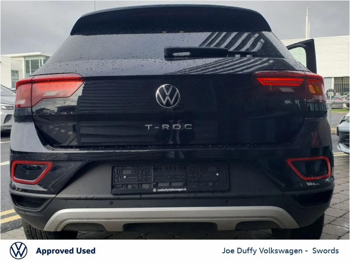 Volkswagen T-Roc SUV, Diesel, 2024, Black
