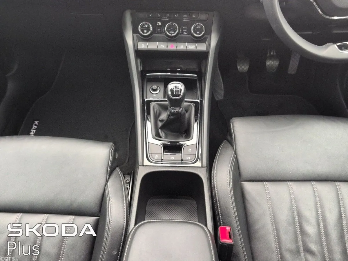 Skoda Karoq Estate, Petrol, 2024, Grey