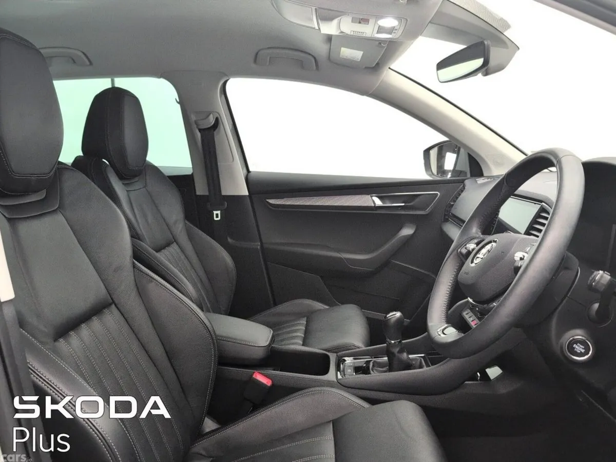 Skoda Karoq Estate, Petrol, 2024, Grey