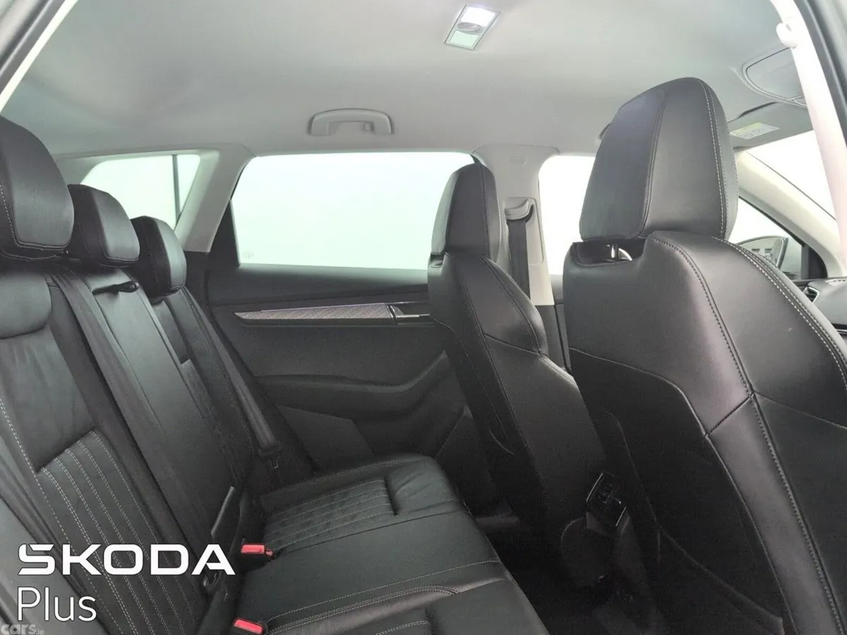 Skoda Karoq Estate, Petrol, 2024, Grey