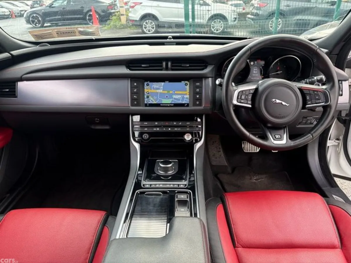 Jaguar XF Saloon, Diesel, 2018, White