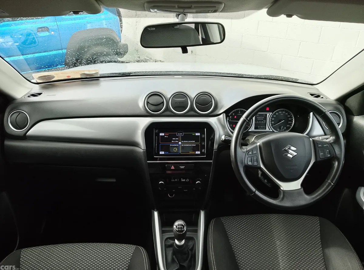 Suzuki Vitara SUV, Diesel, 2018, Grey