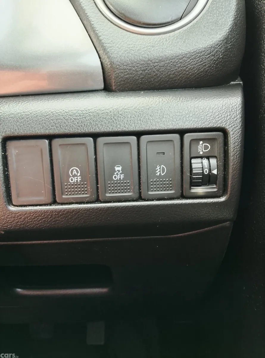 Suzuki Vitara SUV, Diesel, 2018, Grey