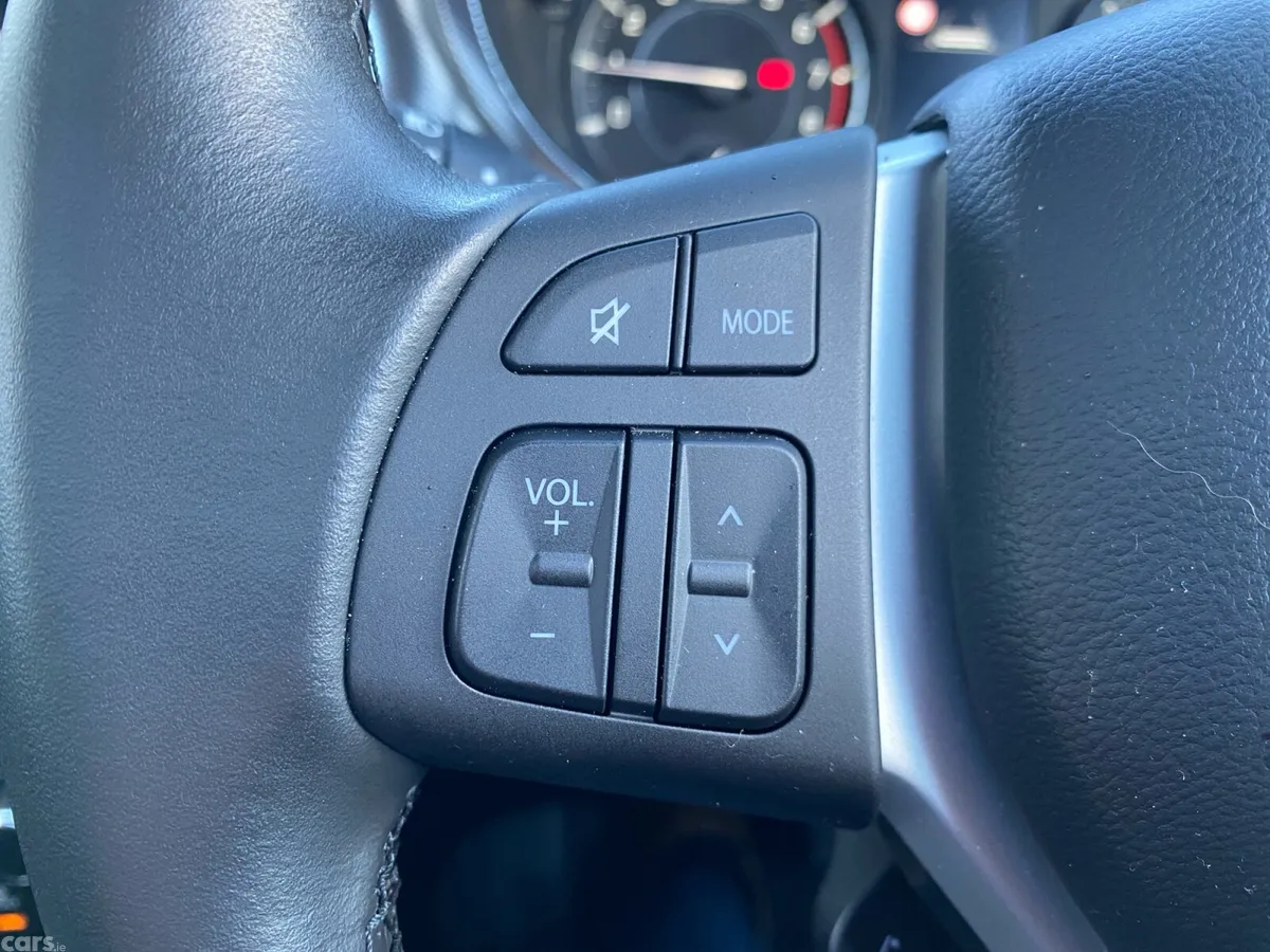 Suzuki Vitara SUV, Petrol Hybrid, 2026, White