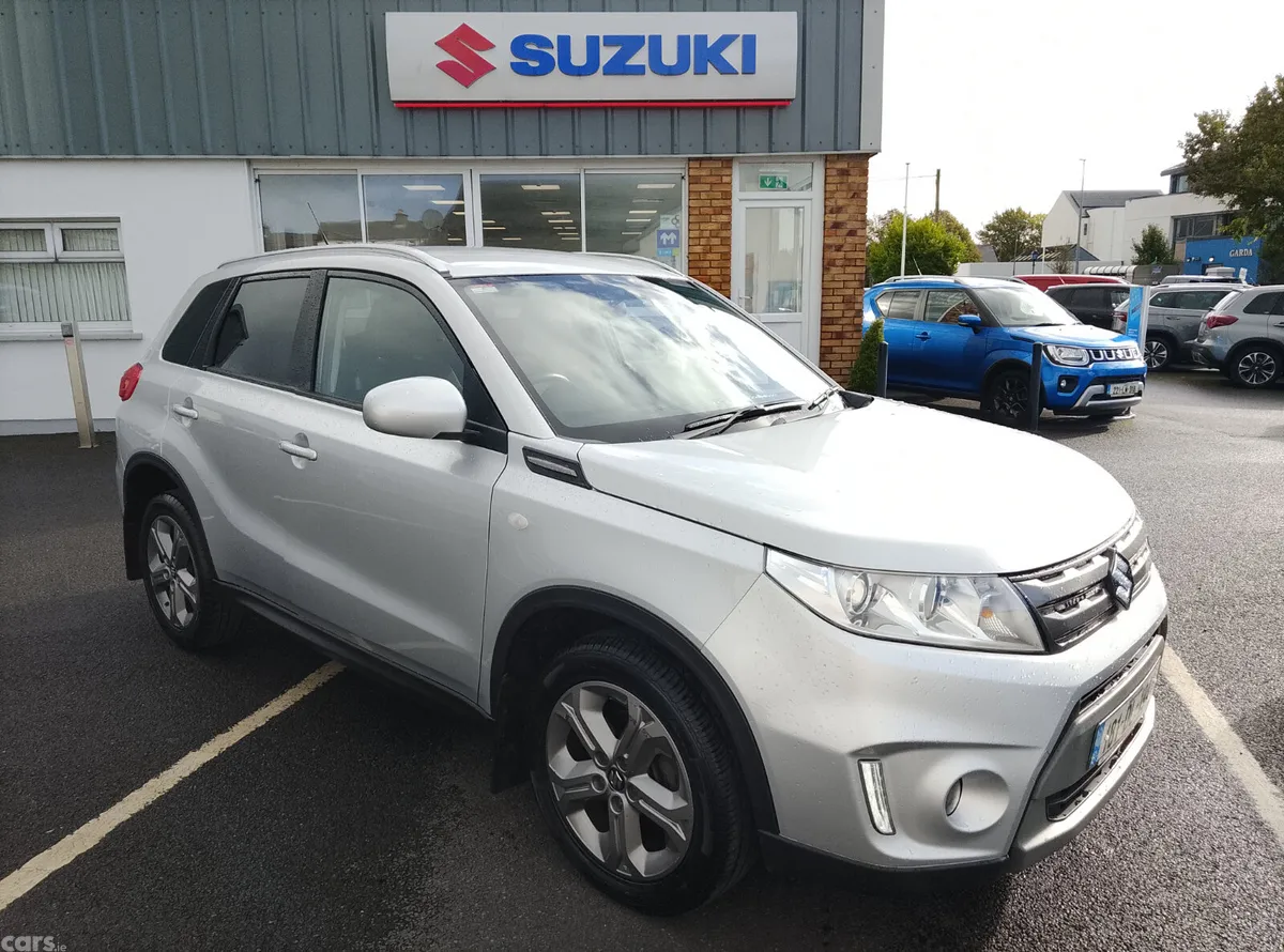 Suzuki Vitara SUV, Diesel, 2018, Grey