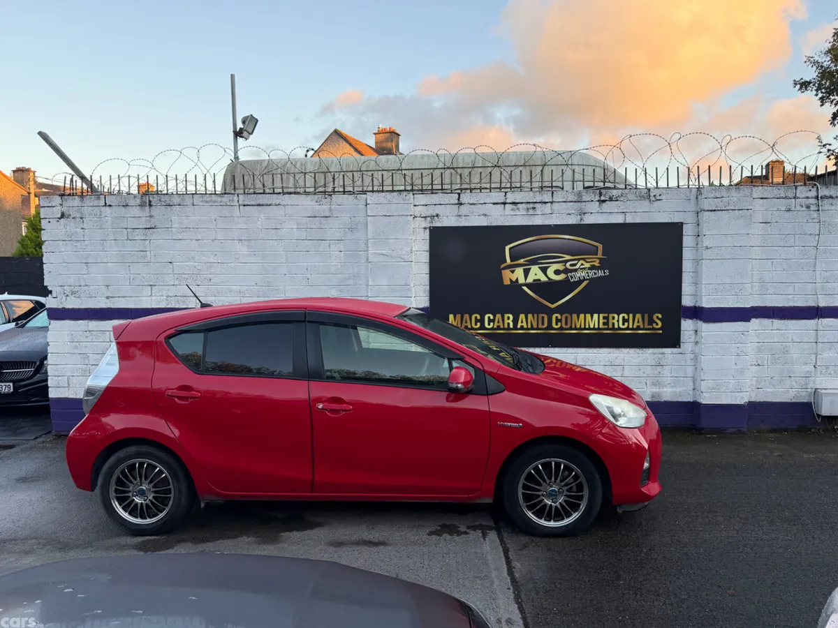 Toyota Aqua Hatchback, Petrol Hybrid, 2013, Red