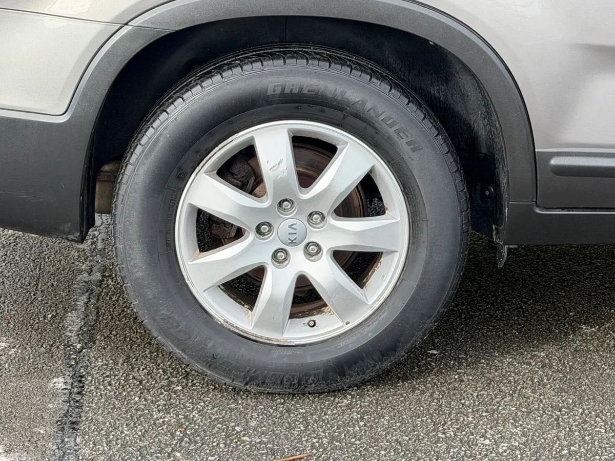 Kia Sorento SUV, Diesel, 2012, Silver