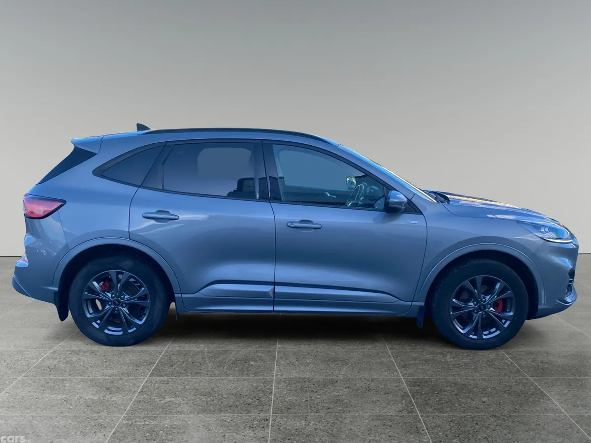 Ford Kuga SUV, Petrol Hybrid, 2022, Grey