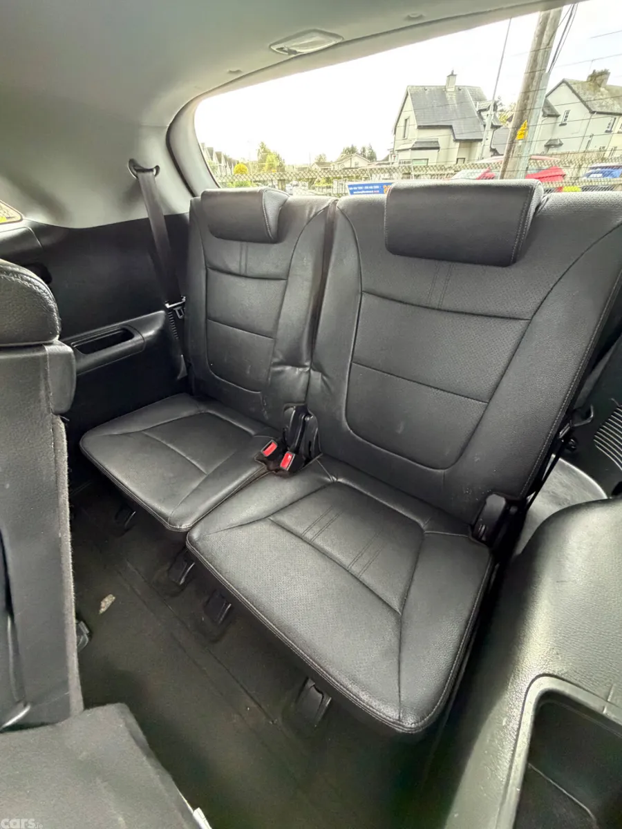 Kia Sorento SUV, Diesel, 2012, Silver
