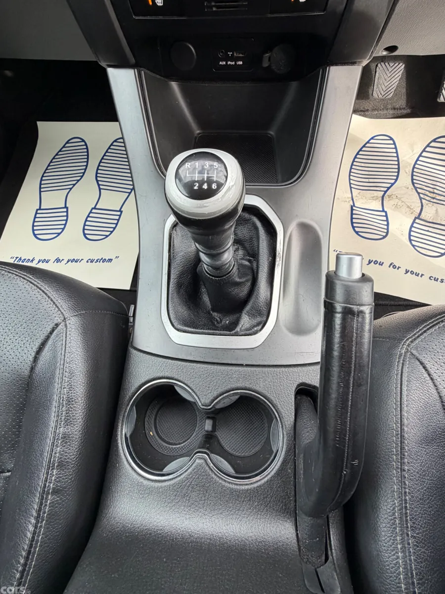 Kia Sorento SUV, Diesel, 2012, Silver
