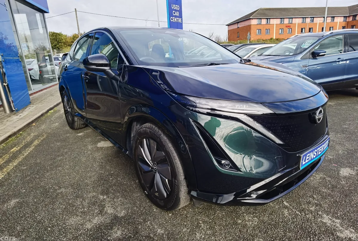 Nissan Ariya SUV, Electric, 2024, Green