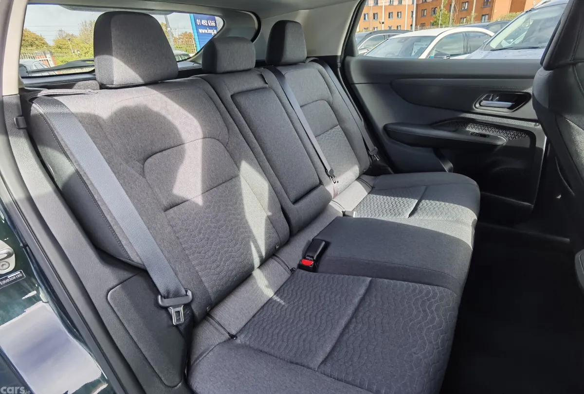 Nissan Ariya SUV, Electric, 2024, Green