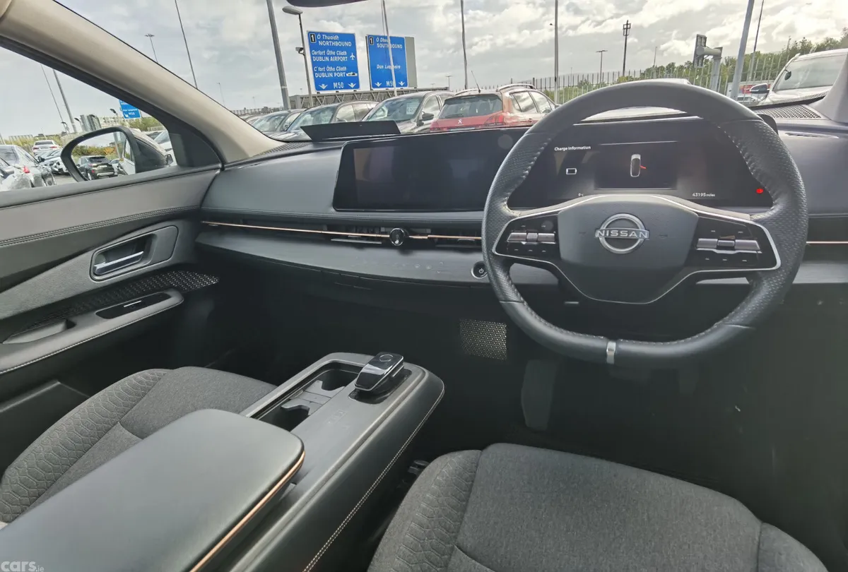 Nissan Ariya SUV, Electric, 2024, Green