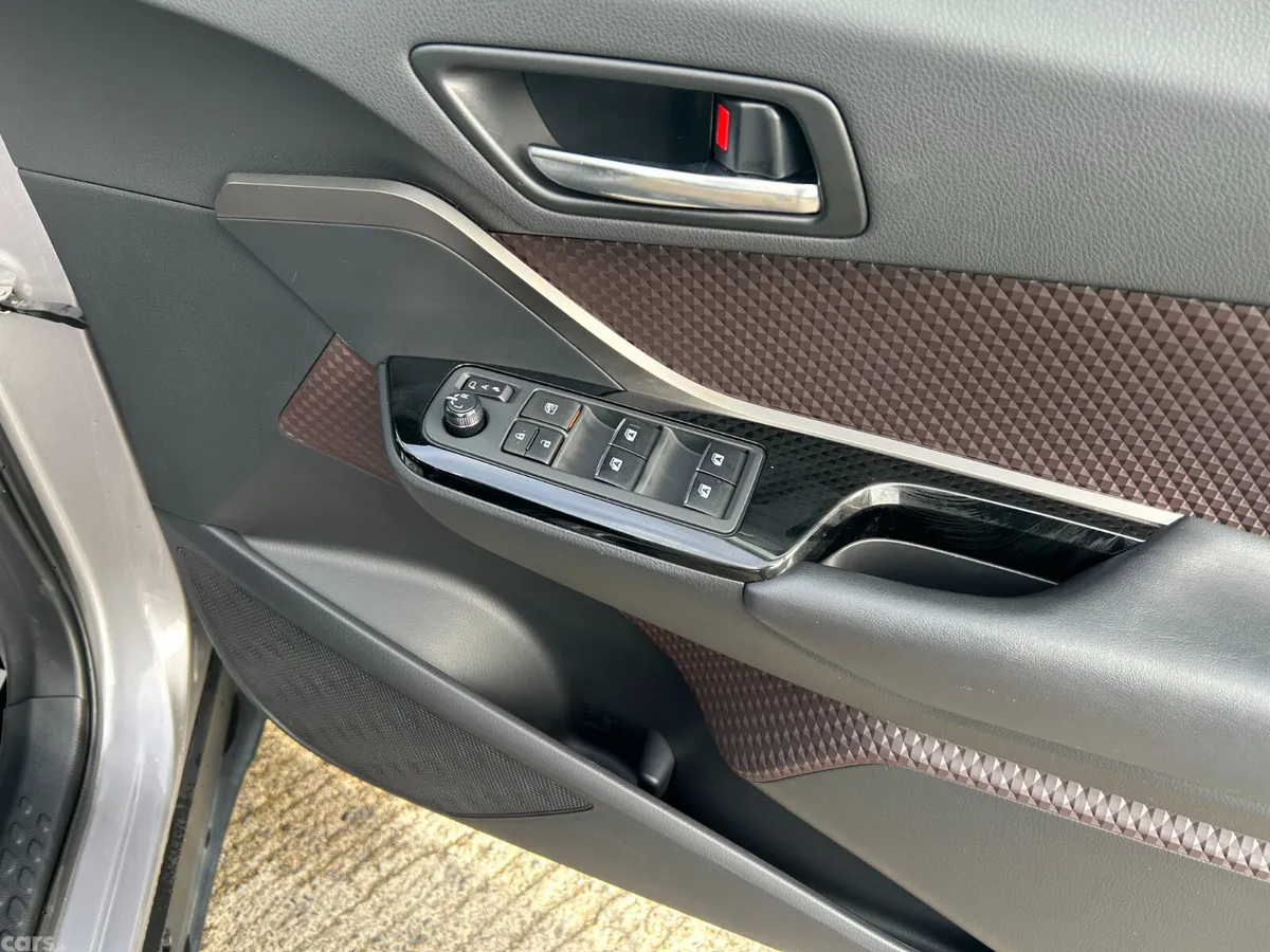 Toyota C-HR Hatchback, Petrol Hybrid, 2019, Grey
