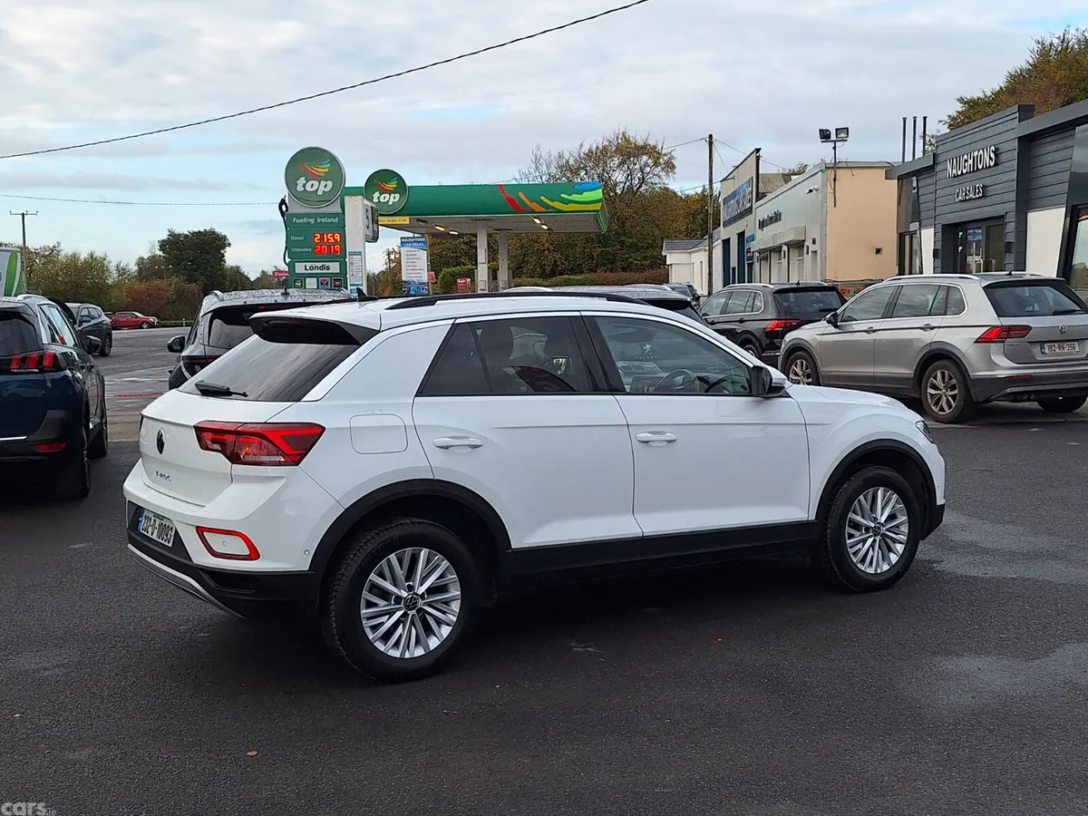 Volkswagen T-Roc SUV, Petrol, 2023, White