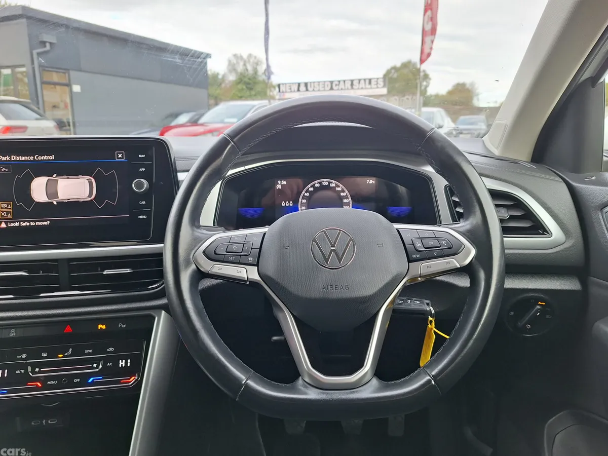 Volkswagen T-Roc SUV, Petrol, 2023, White