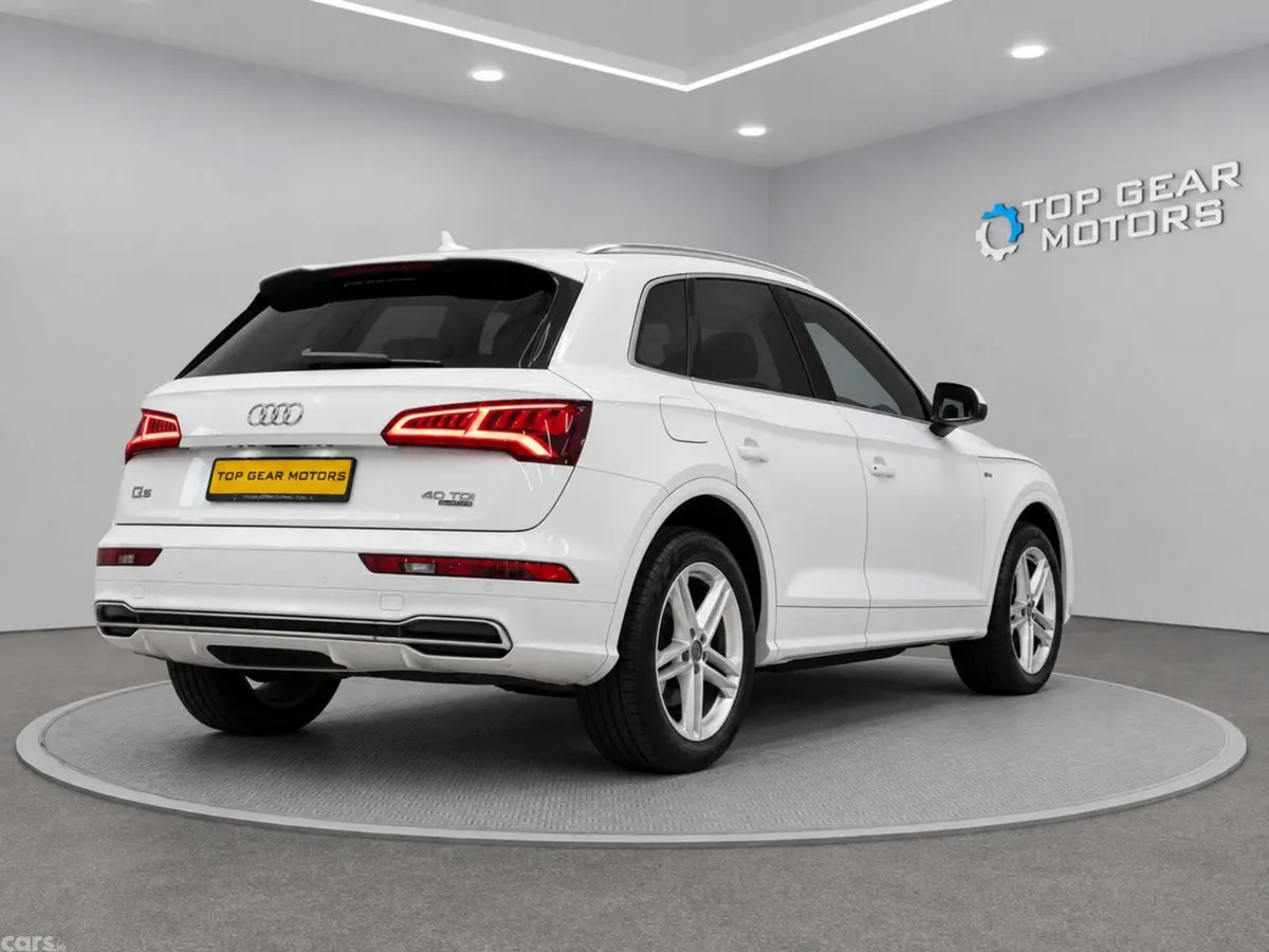 Audi Q5 SUV, Diesel, 2019, White