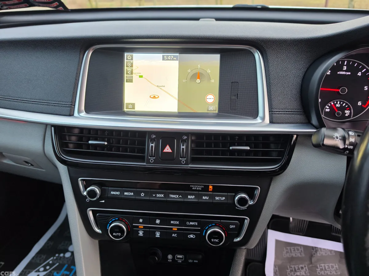 Kia Optima Saloon, Diesel, 2019, White