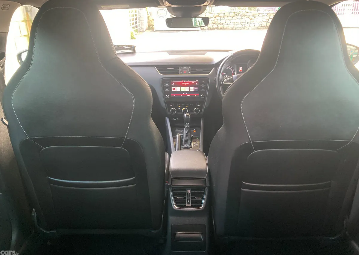 Skoda Octavia Hatchback, Diesel, 2019, Black