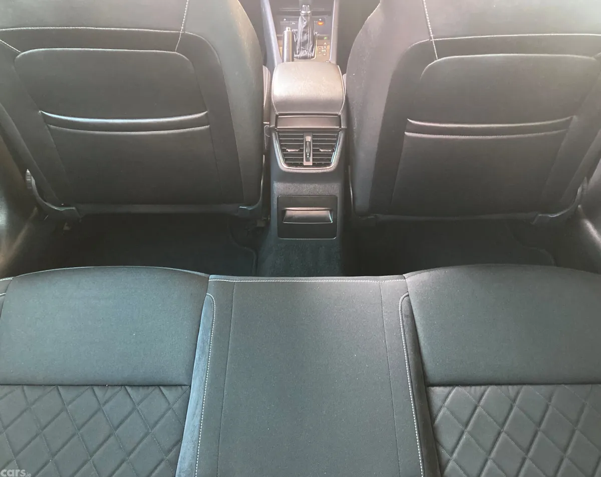 Skoda Octavia Hatchback, Diesel, 2019, Black