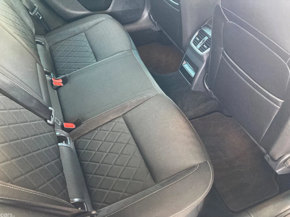 Skoda Octavia Hatchback, Diesel, 2019, Black