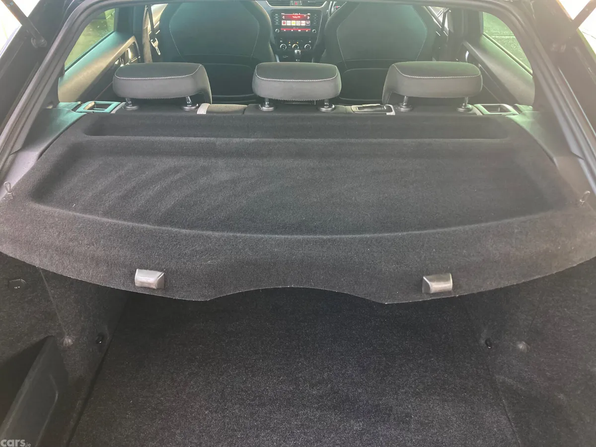 Skoda Octavia Hatchback, Diesel, 2019, Black