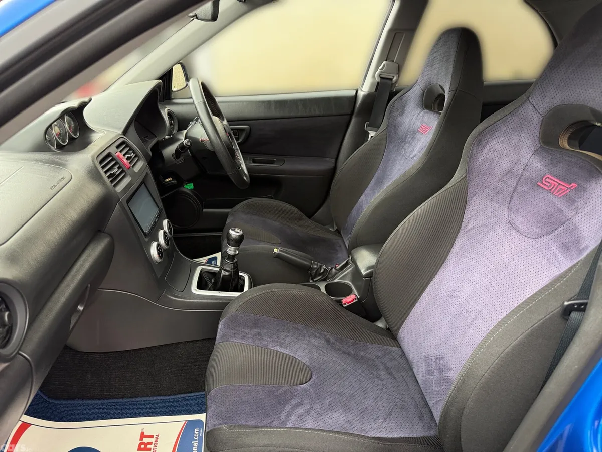 Subaru Impreza Saloon, Petrol, 2005, Blue