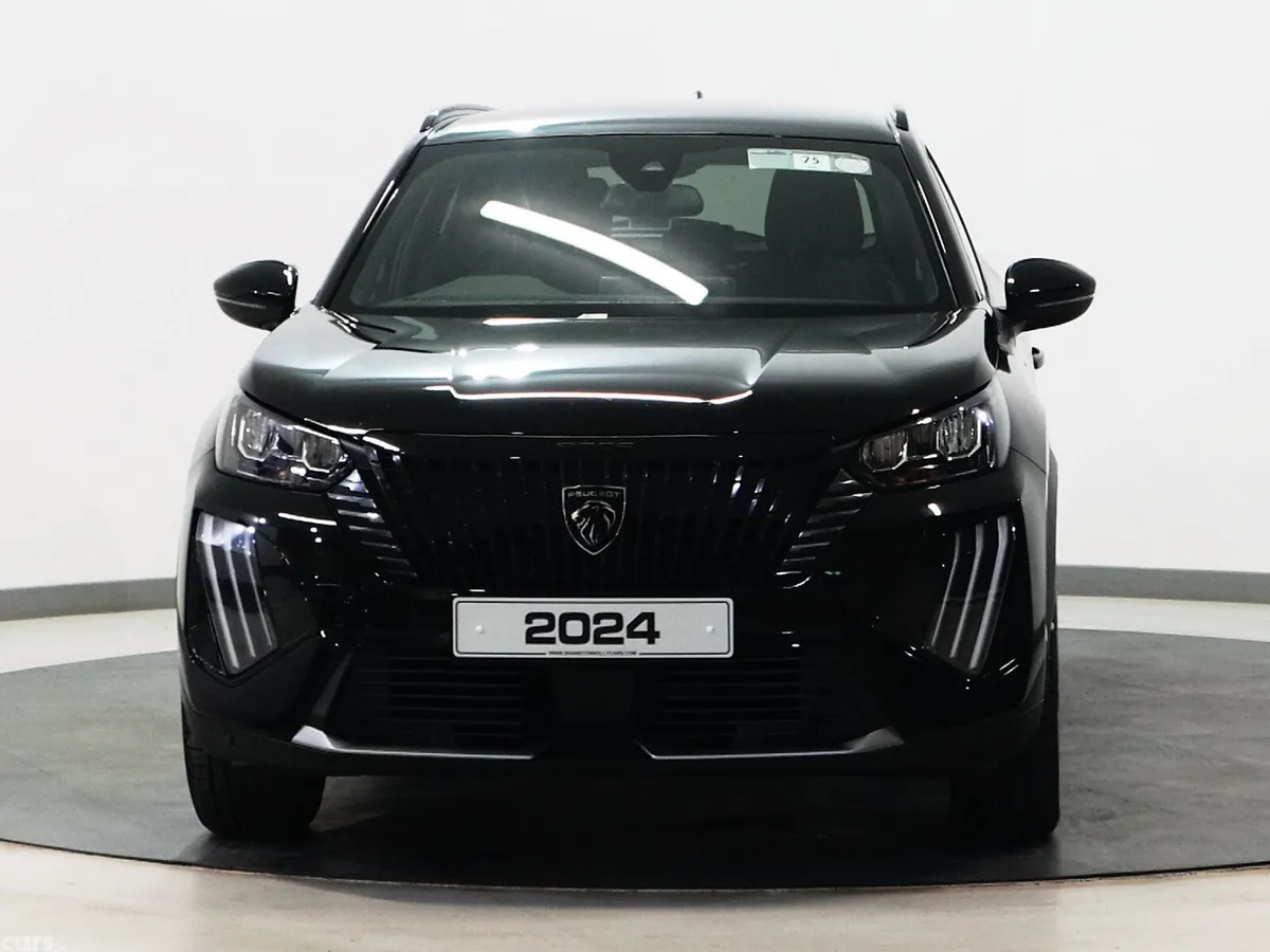 Peugeot 2008 MPV, Petrol, 2024, Black