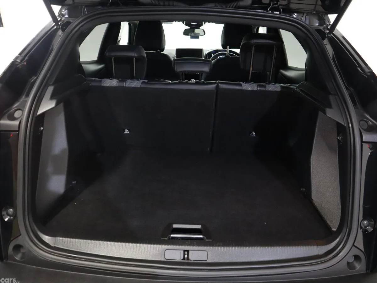Peugeot 2008 MPV, Petrol, 2024, Black
