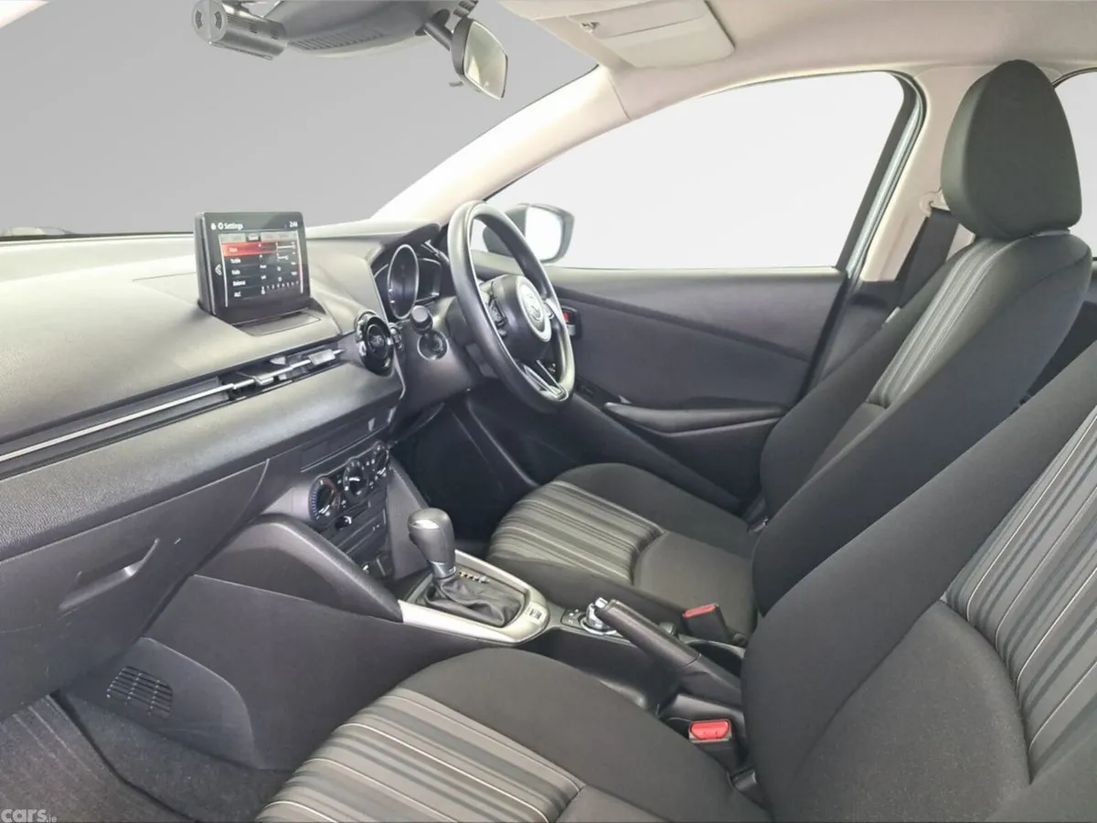 Mazda Mazda2 Hatchback, Petrol, 2022, Silver