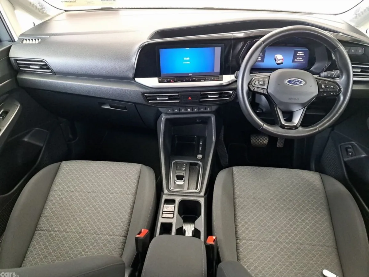 Ford Tourneo MPV, Petrol Plug-in Hybrid, 2025, Grey