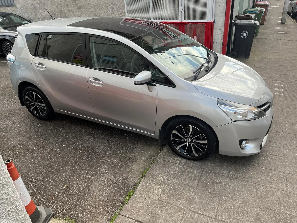 Toyota Verso MPV, Diesel, 2018, Grey