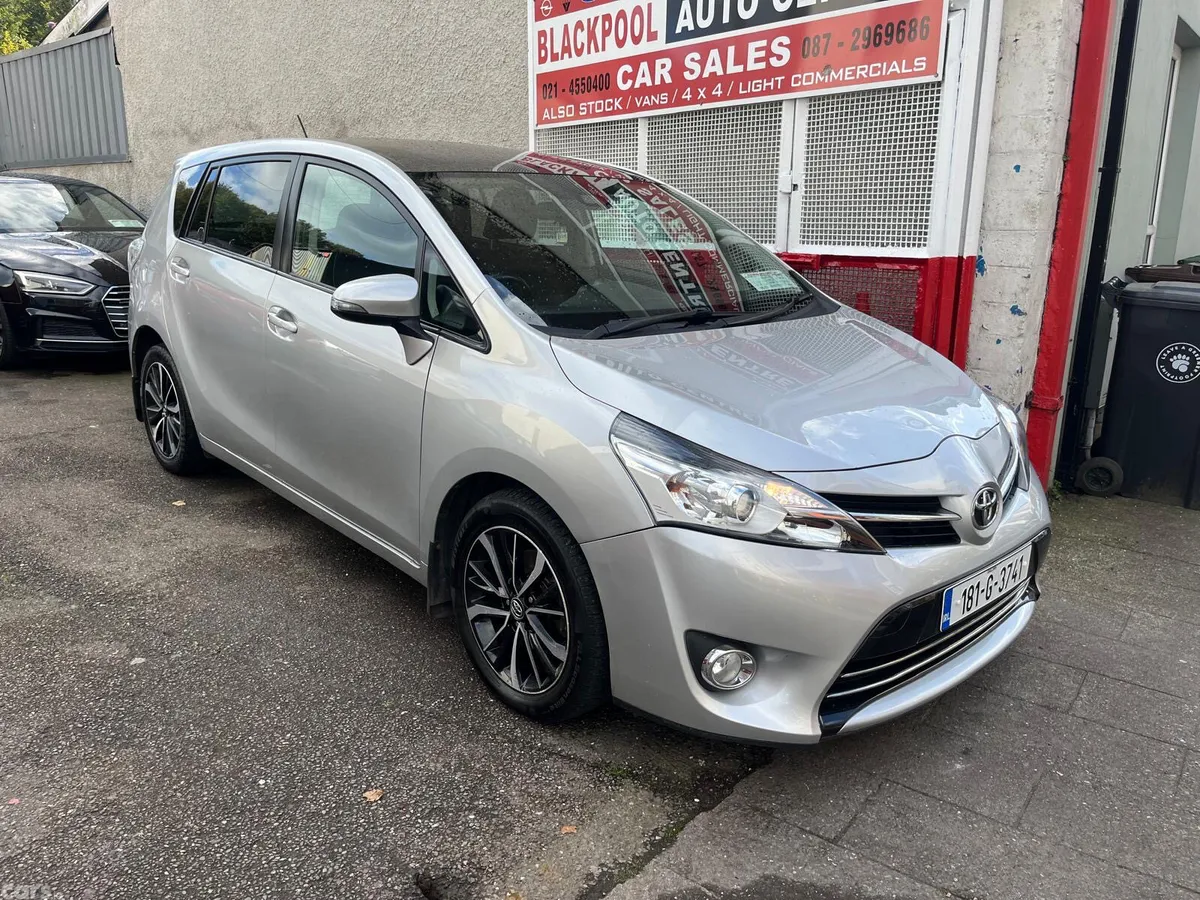 Toyota Verso MPV, Diesel, 2018, Grey