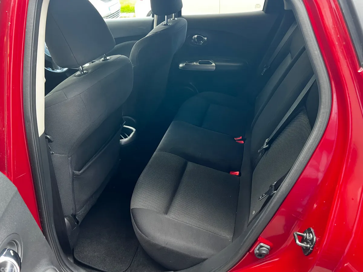 Nissan Juke SUV, Petrol, 2012, Red