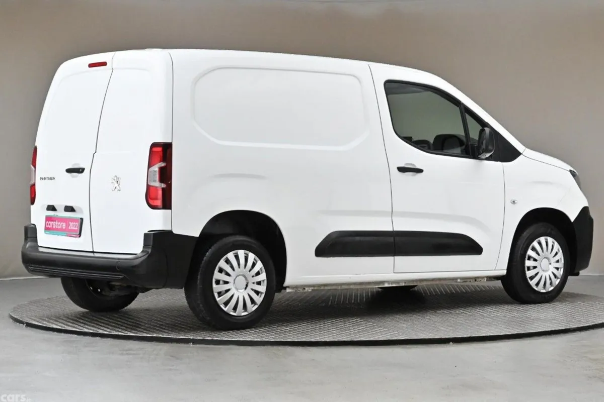Peugeot Partner MPV, Diesel, 2022, White