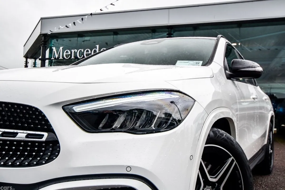 Mercedes-Benz GLA SUV, Diesel, 2024, White