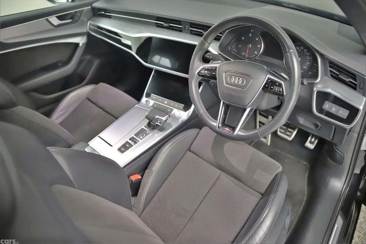 Audi A6 Saloon, Diesel, 2019, Black