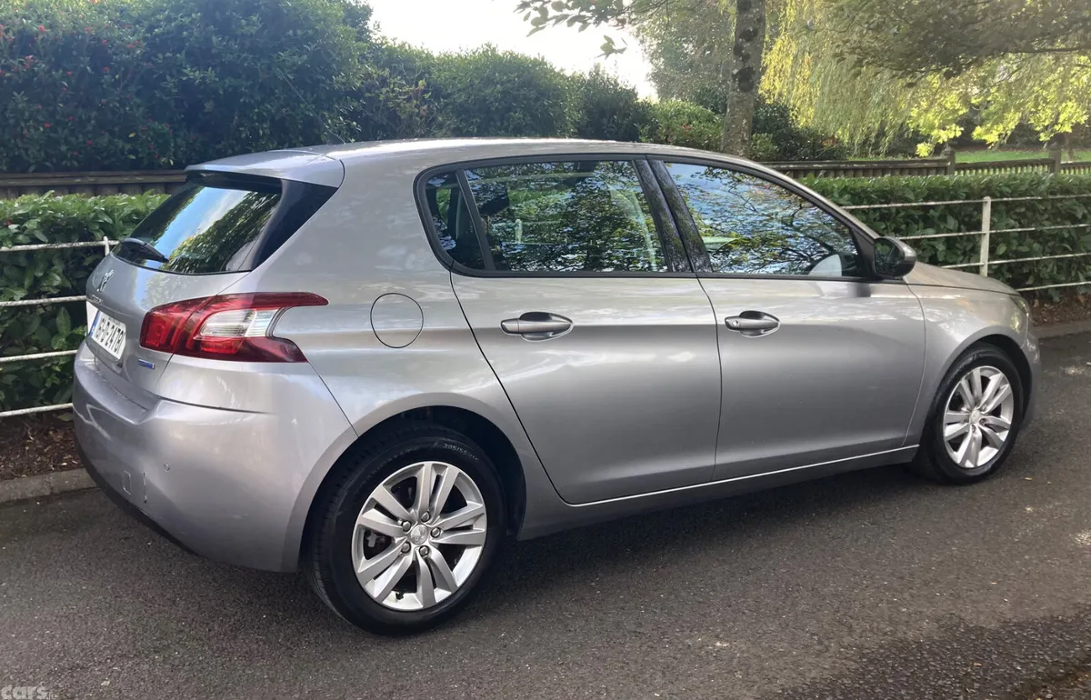 Peugeot 308 Hatchback, Diesel, 2016, Grey