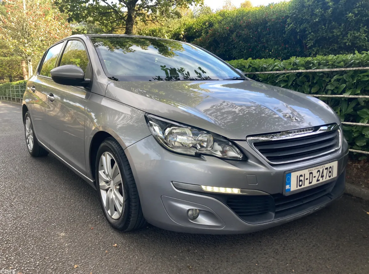 Peugeot 308 Hatchback, Diesel, 2016, Grey