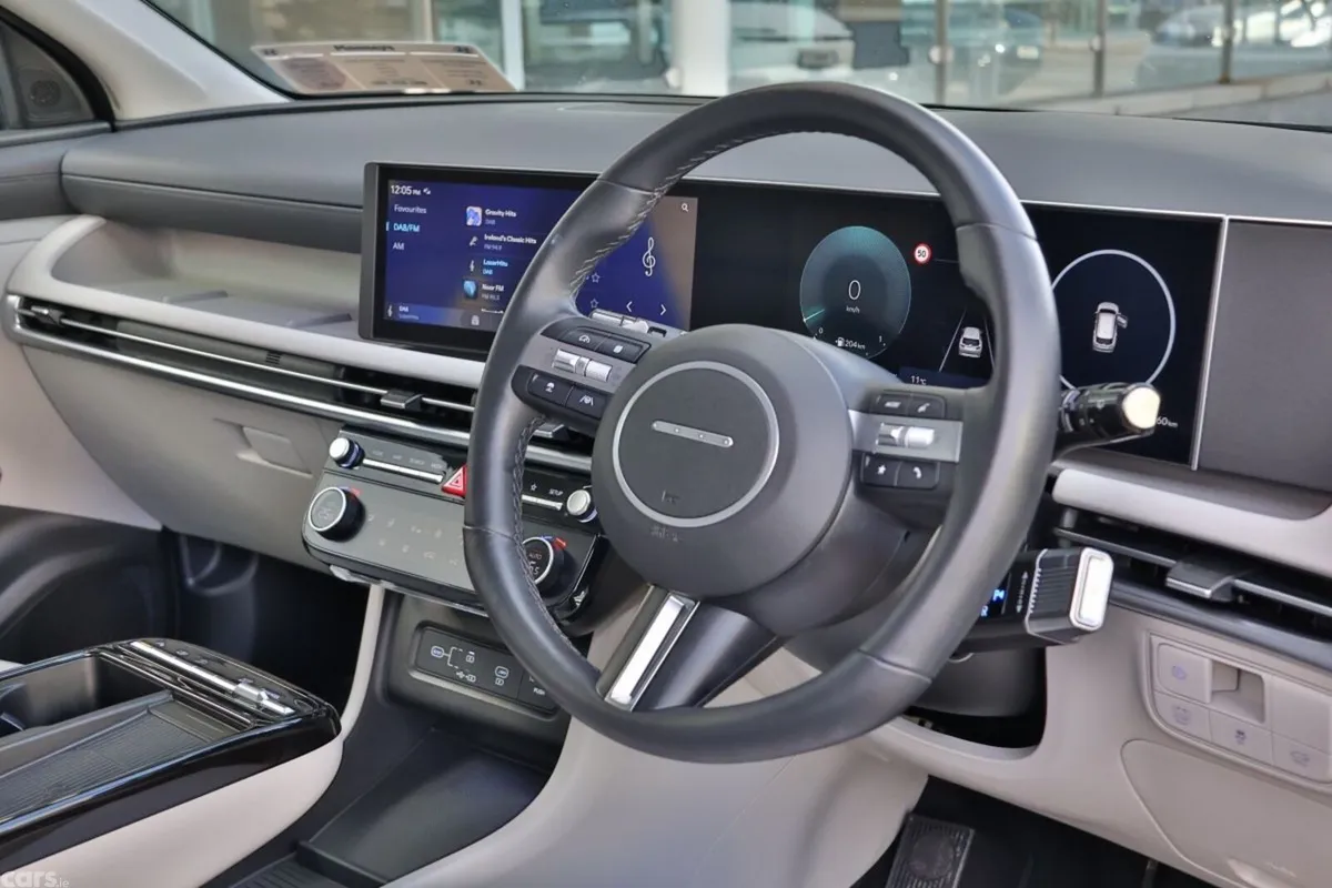 Hyundai Tucson SUV, Petrol Hybrid, 2024, Blue