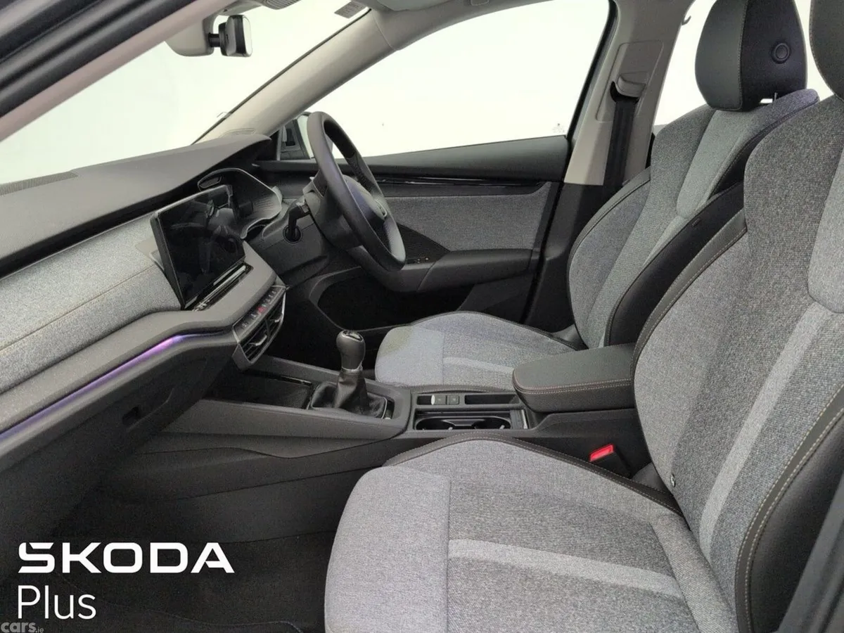 Skoda Octavia Estate, Diesel, 2026, Grey