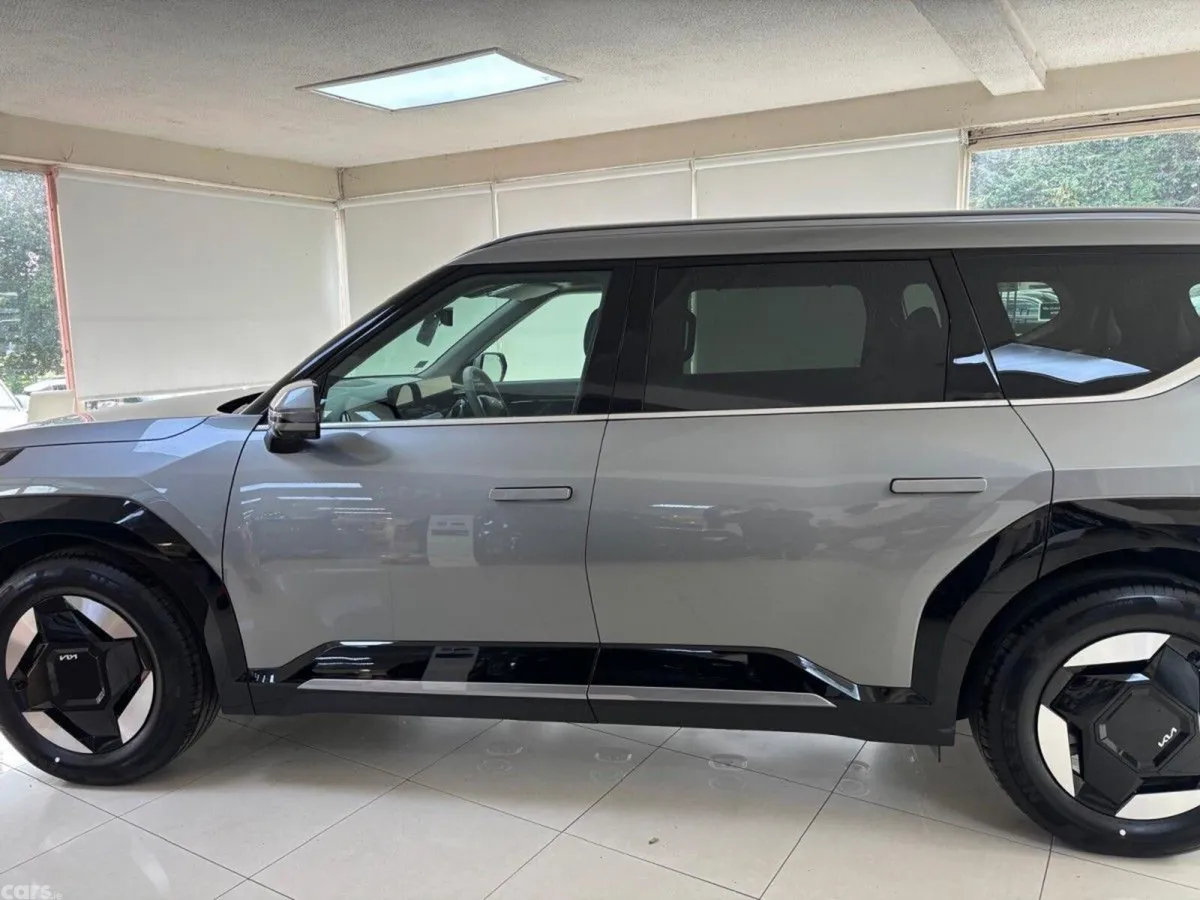 Kia EV9 MPV, Electric, 2027, Grey