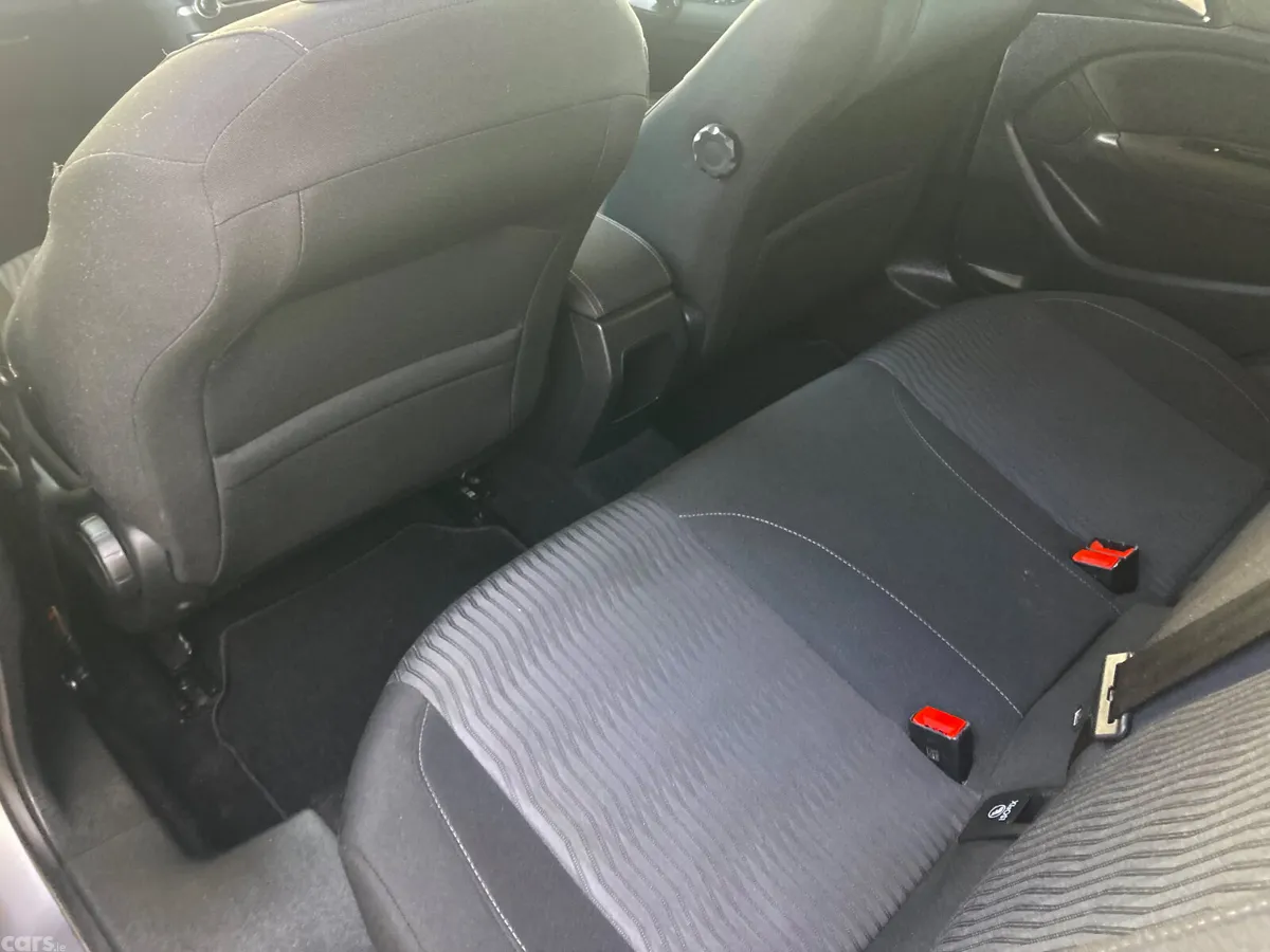 Peugeot 308 Hatchback, Diesel, 2016, Grey