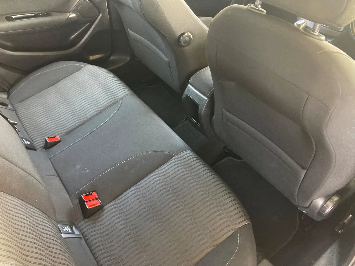 Peugeot 308 Hatchback, Diesel, 2016, Grey